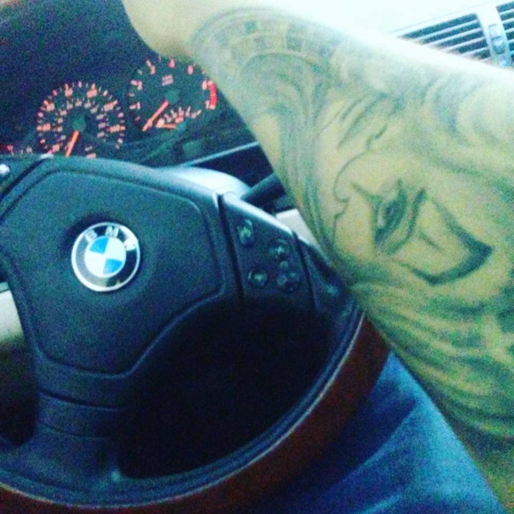 Meet your Posher, Hoodrich