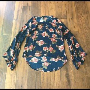 Rue21 Floral top