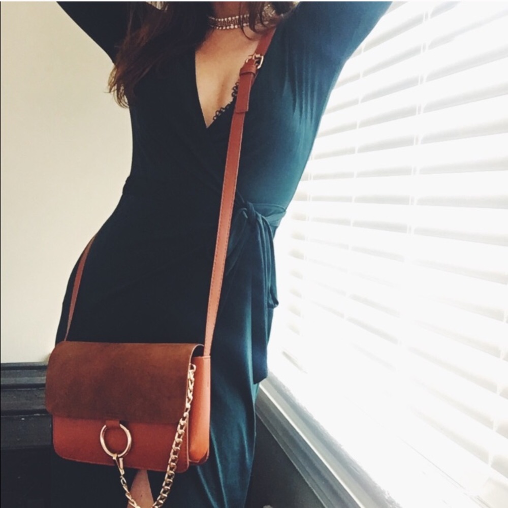 Brown o ring vegan leather purse