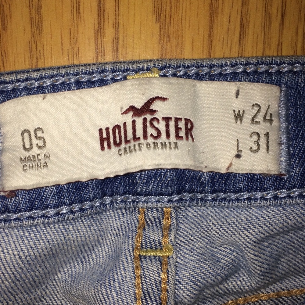 ripped jeans - Picture 3 of 3