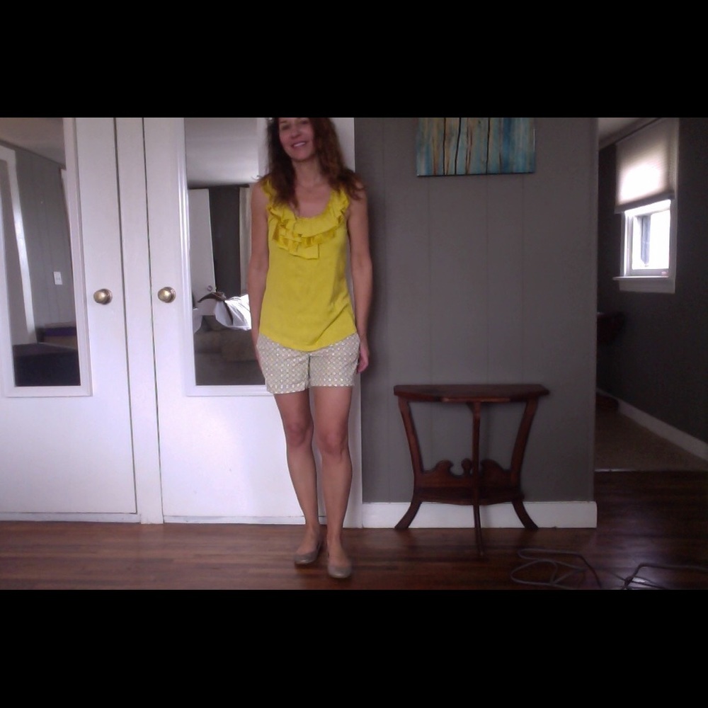 Banana Republic Shorts in pretty yellow print!