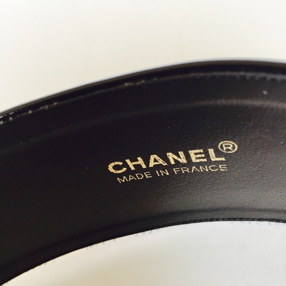 Vintage CHANEL patented leather belt - Picture 2 of 4