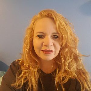 Meet your Posher, Shelly