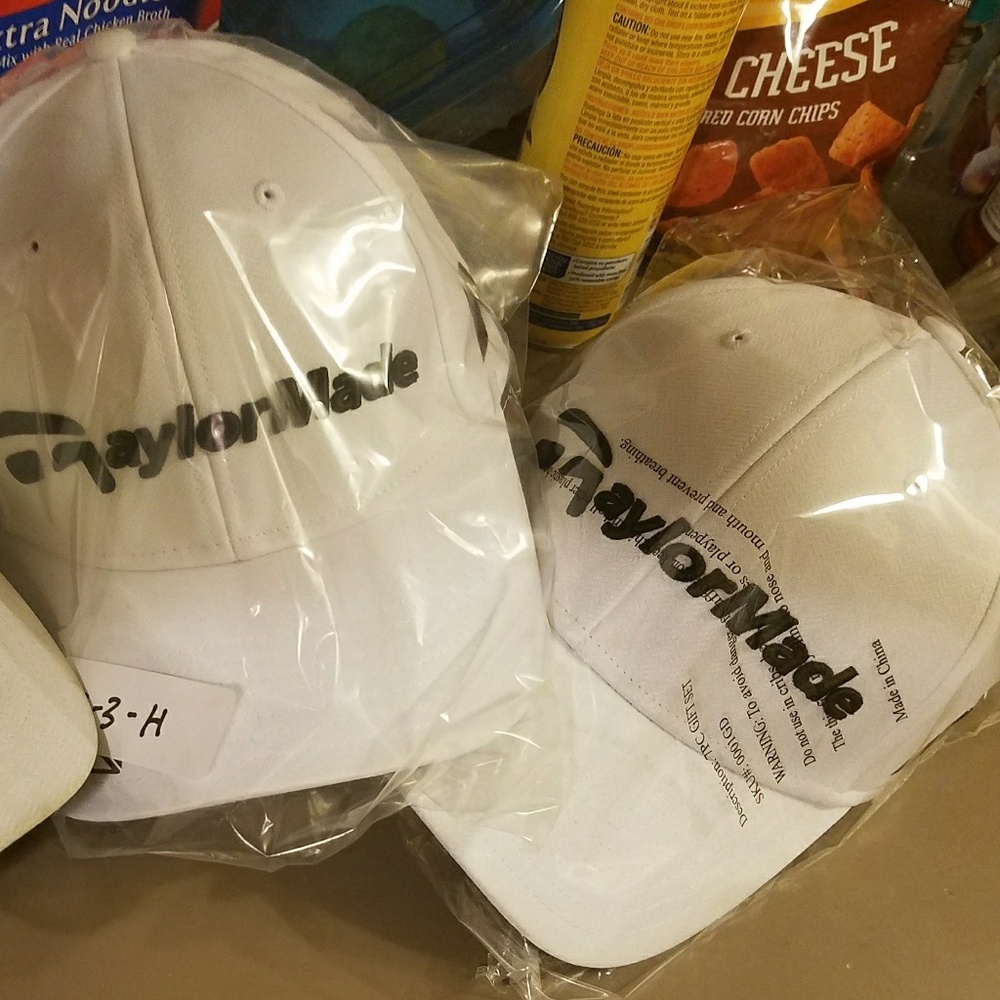 Taylormade adjustable golf hat