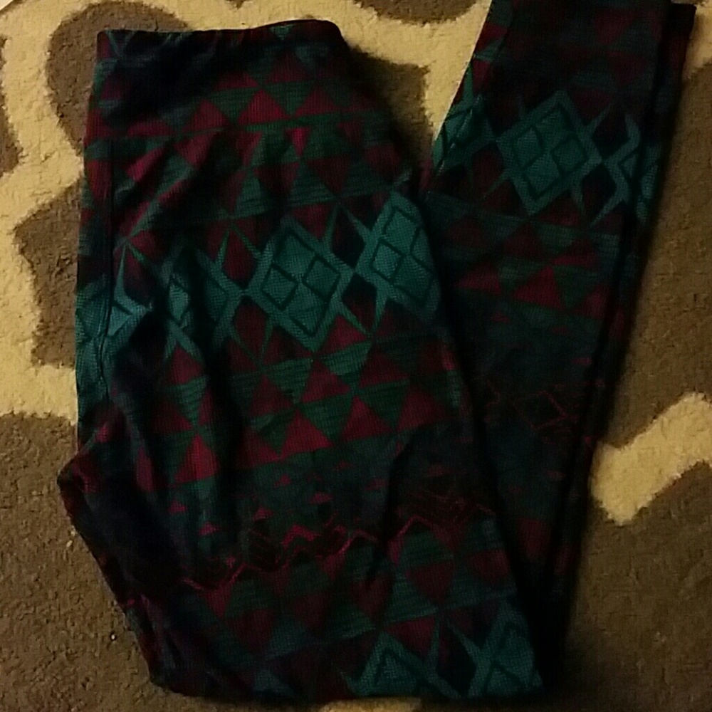 BNWOT Lularoe OS Leggings