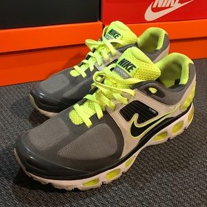 Nike - Air Max Tailwind 2