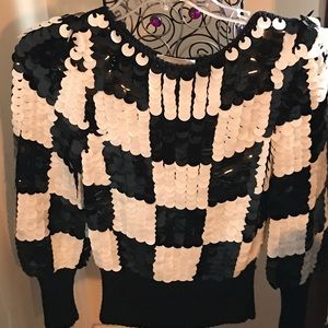 GORGEOUS NANNELL SWEATER