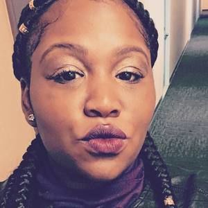 Meet your Posher, Delores