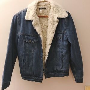 BNWT brandy melville jean jacket