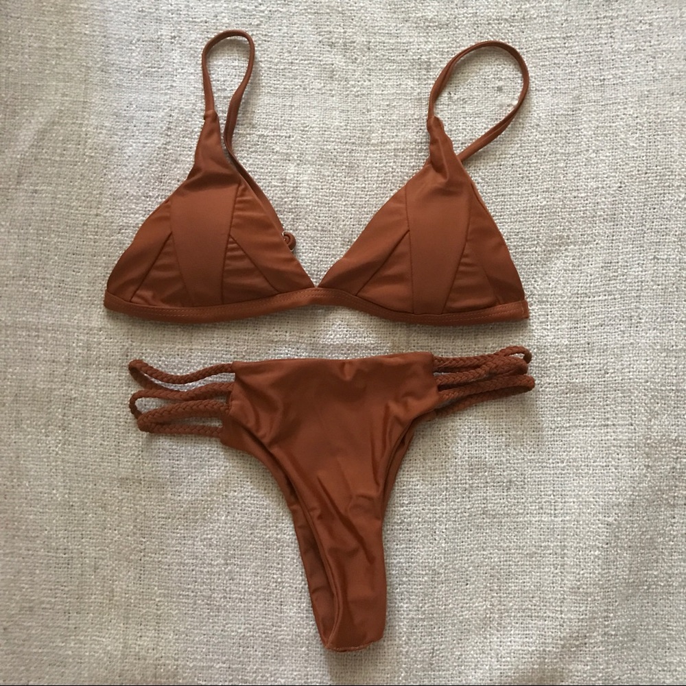 🛍All swim MUST GO! Price FIRM. - Picture 7 of 8
