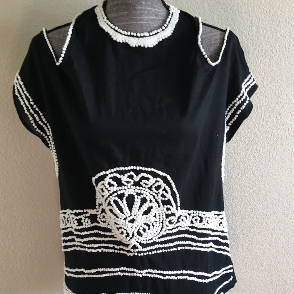 Sweet Sinammon Black Cut Out Top