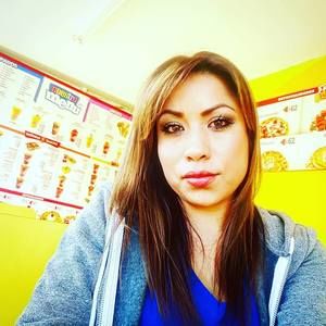 Meet your Posher, Alba