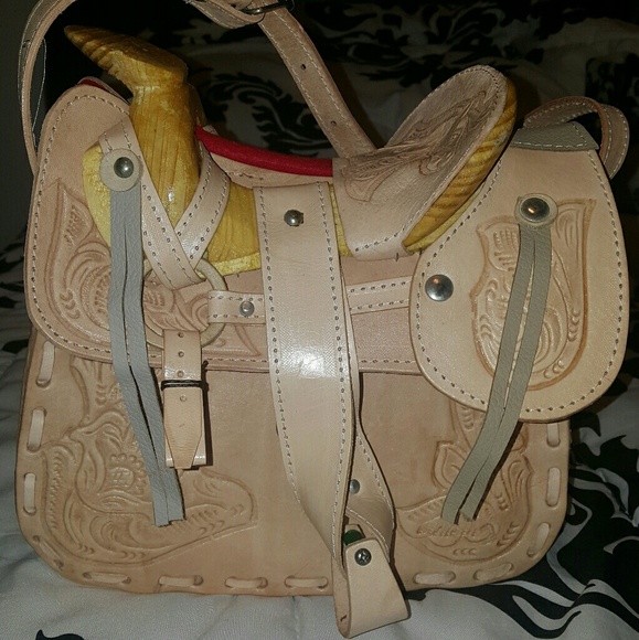 Saddle purse - Picture 4 of 4