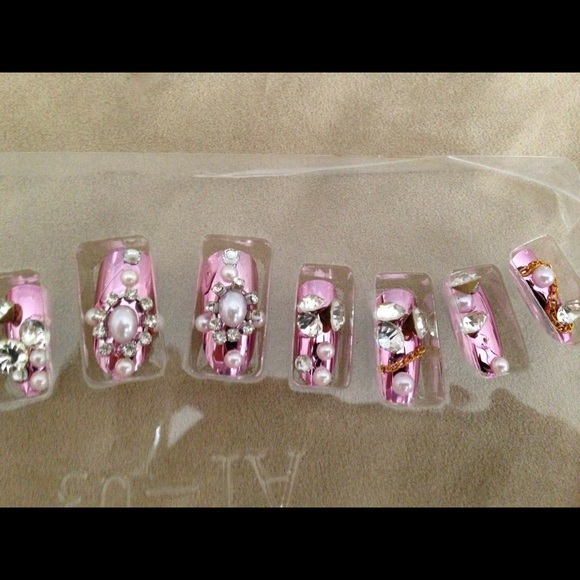 Fancy design mirrors nails ( pink). main image 5