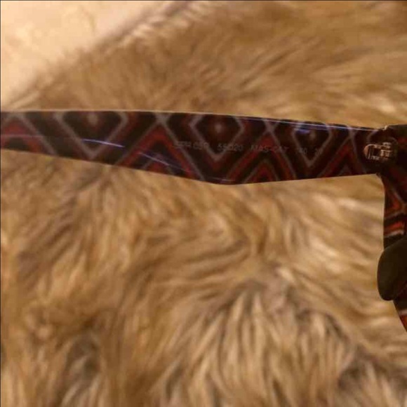 Authentic PRADA sunglasses - Picture 4 of 4