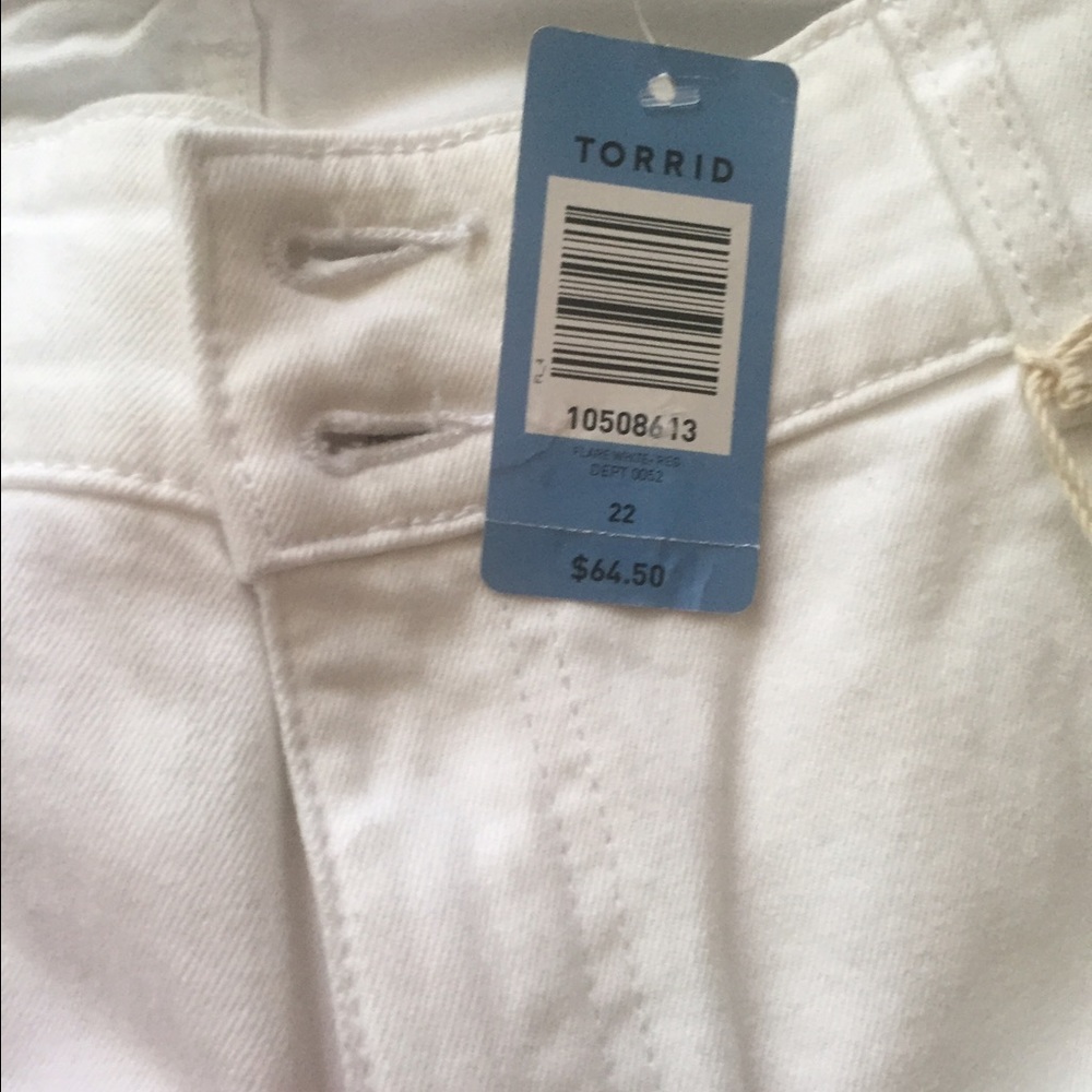 Torrids Stretchy white Denim Jean Plus Size