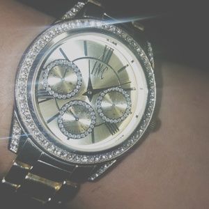 Meet your Posher, Kye