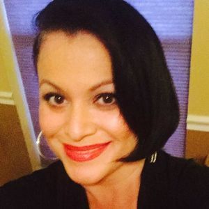 Meet your Posher, Cynthia