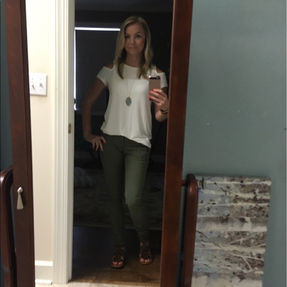 Meet your Posher, Deana