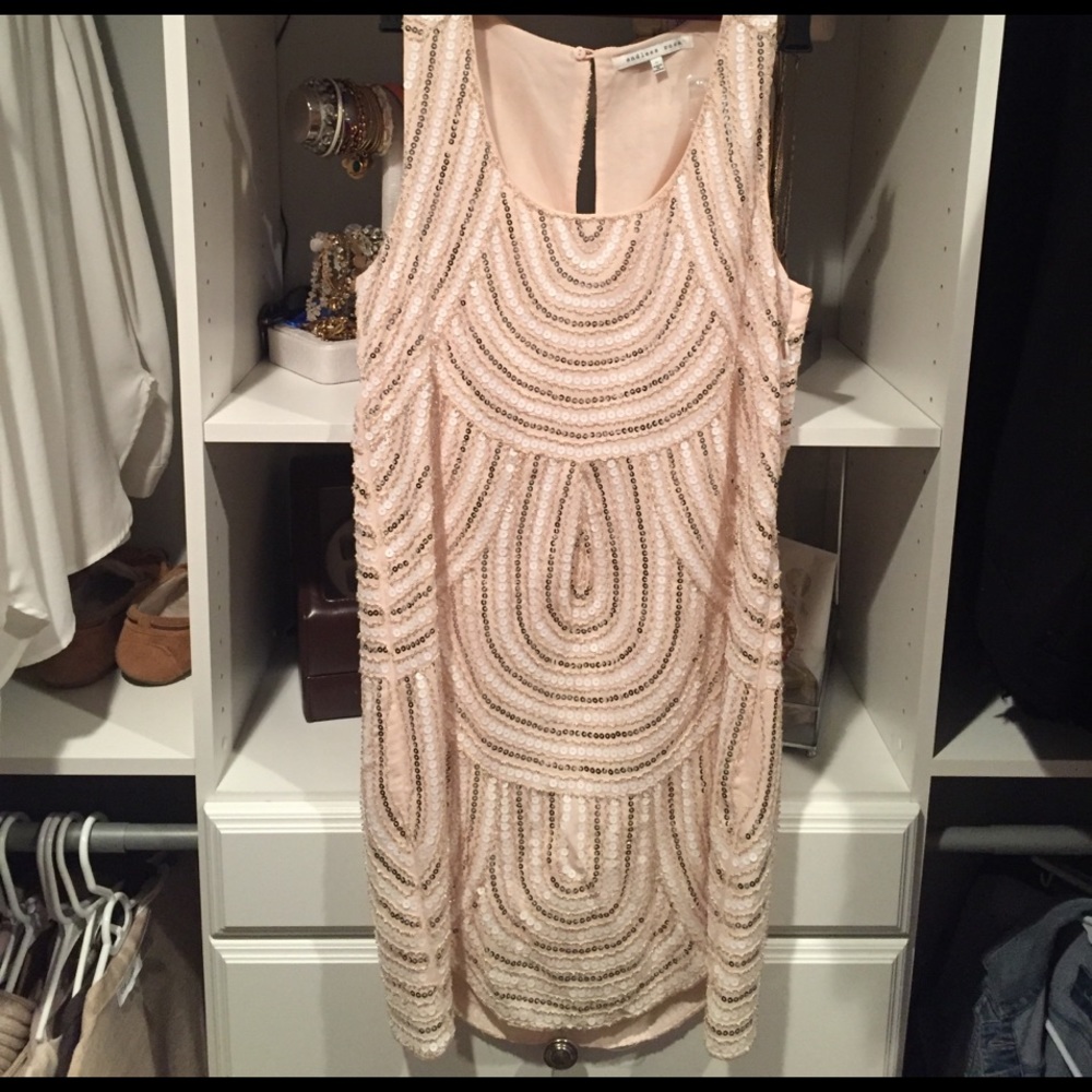 Cocktail dress, size small, never warn