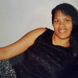 Meet your Posher, Yolanda