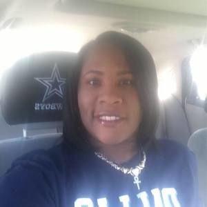 Meet your Posher, Monique