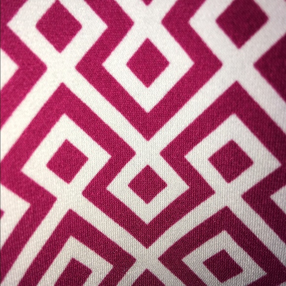 Michael Kors fashionable tank - Picture 3 of 4