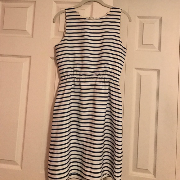 J. Crew Dresses & Skirts - Blue & white JCrew shift dress