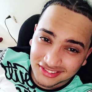 Meet your Posher, Luis