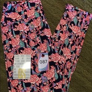 LuLaRoe OS leggings