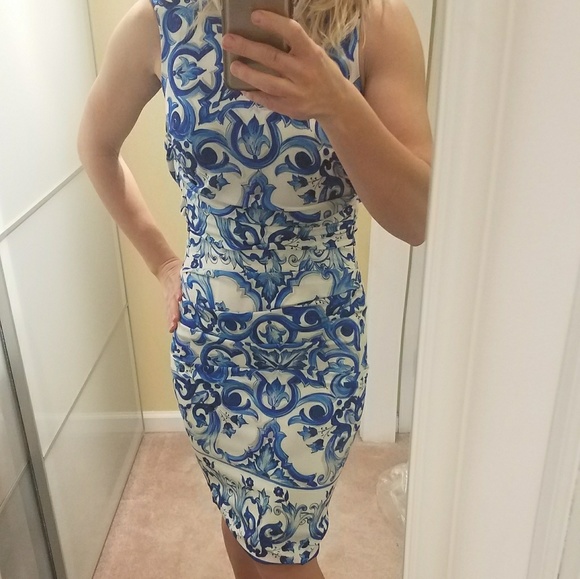 SOLD!!!  Dolce and Gabbana Majolica Tile dress 40 - Picture 2 of 4