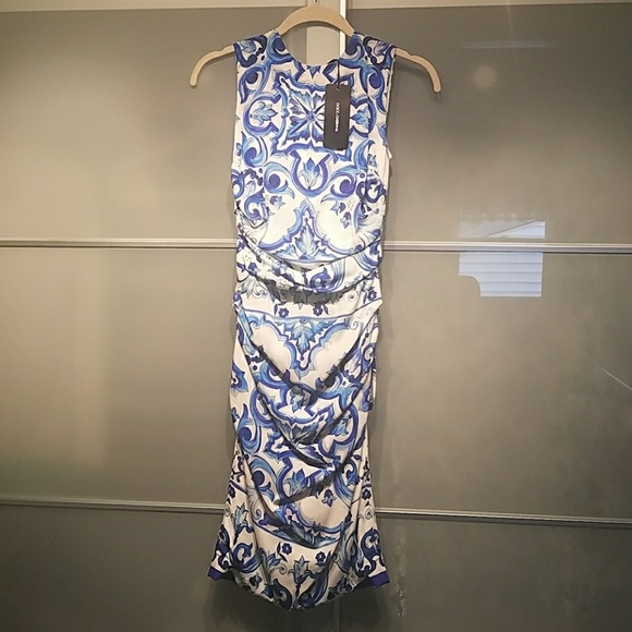 SOLD!!!  Dolce and Gabbana Majolica Tile dress 40 - Picture 4 of 4