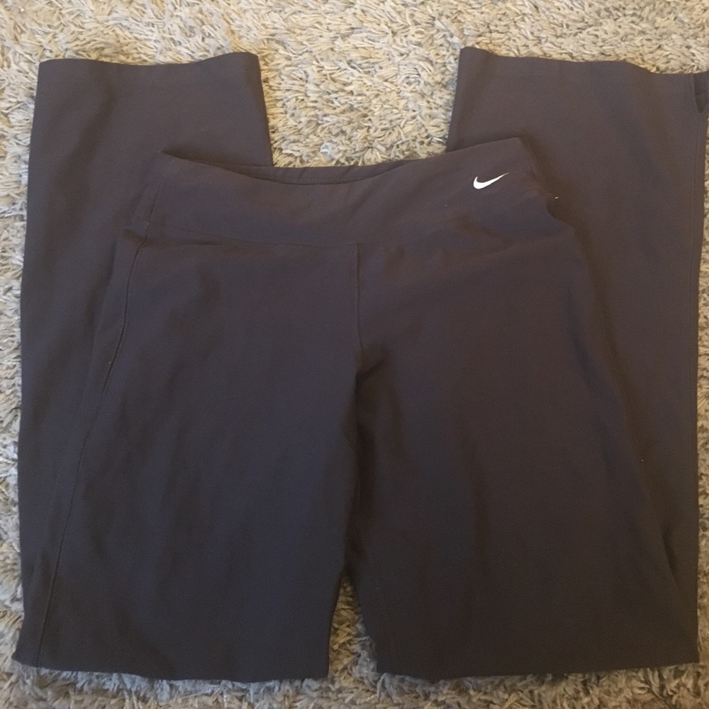 Nike fit dry athletic pants