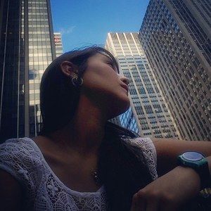 Meet your Posher, Alejandra