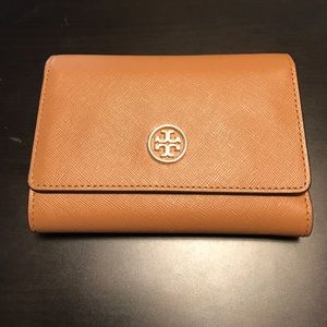 Tory Burch Robinson Medium Flat Wallet, Tigers Eye