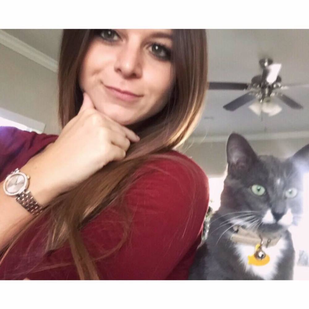 Meet your Posher, Haley