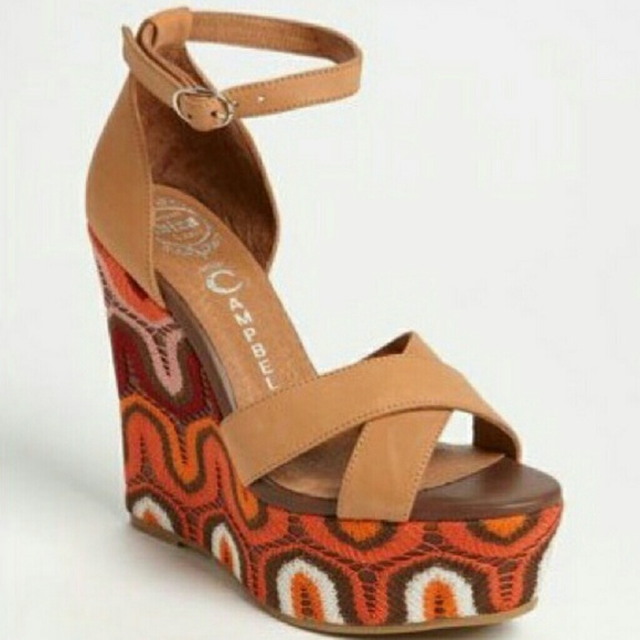 NWOT Jeffrey Campbell Bradshaw Wedges - Picture 3 of 5