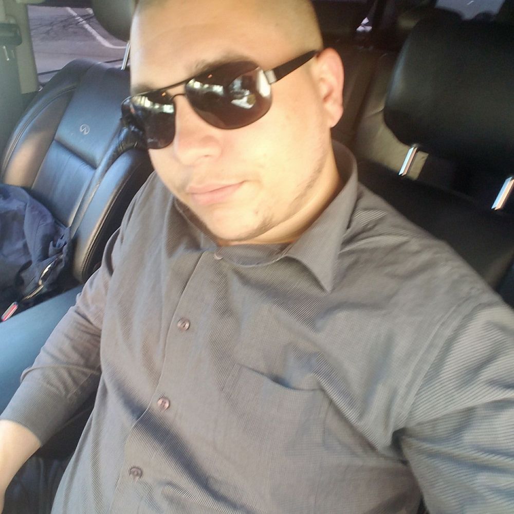 Meet your Posher, Luis