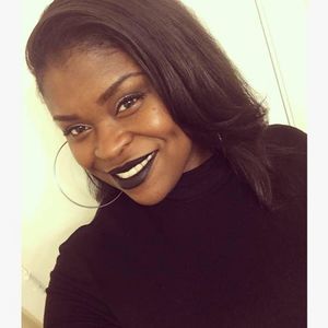 Meet your Posher, Debrita