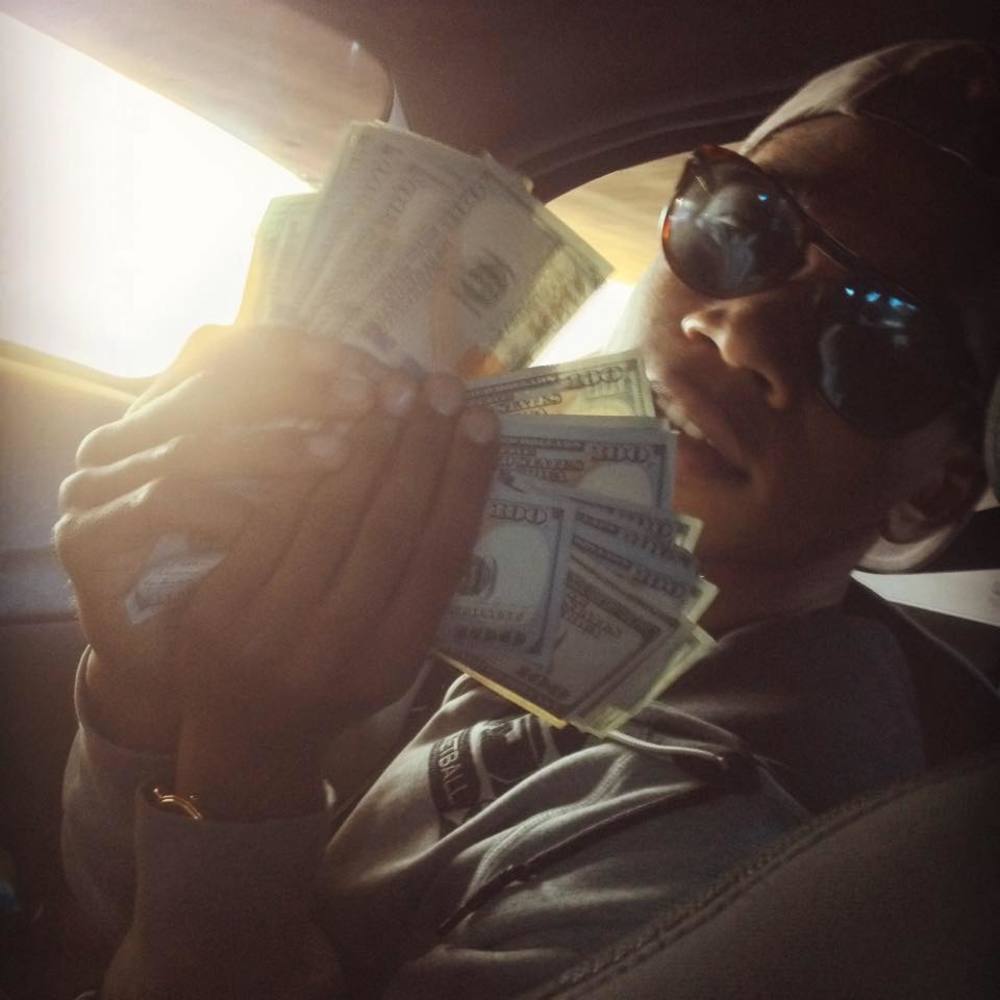 Meet your Posher, Yani