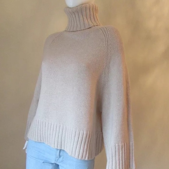Theory Sweaters - ❤️SOLD❤️ THEORY JULIET CHUNKY TURTLENECK