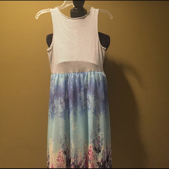 Spring Dress - Picture 5 of 5