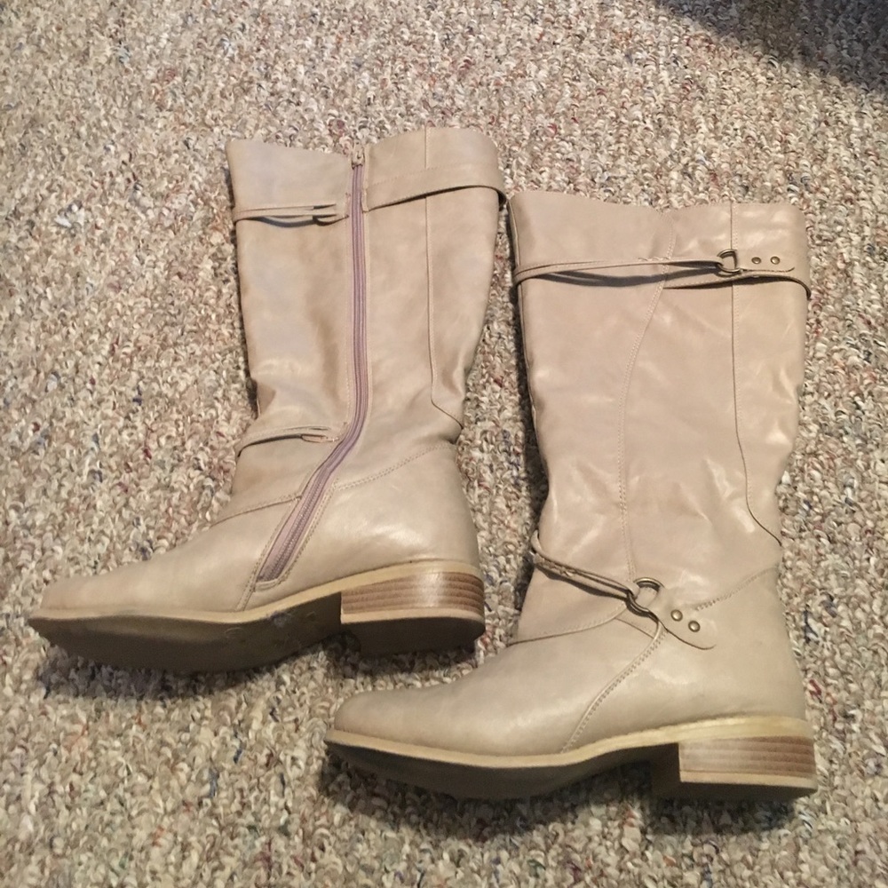 Wide calf boots