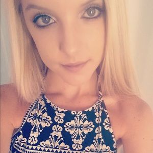 Meet your Posher, Steph