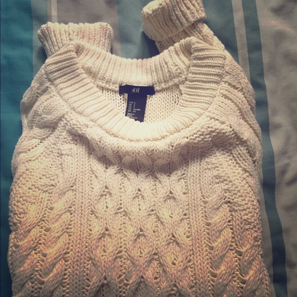 H&M Cropped Sweater