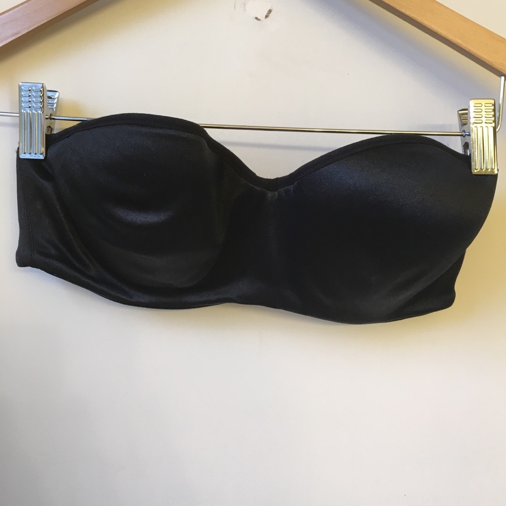 VS strapless bra