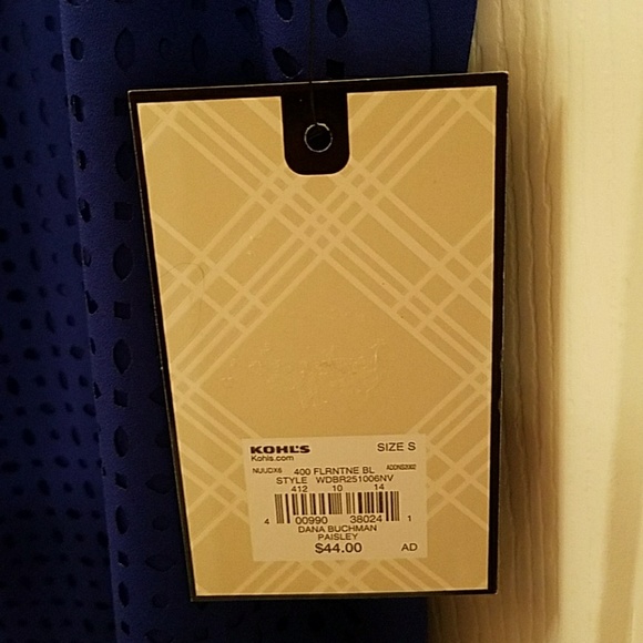 Dressy tank top with gold accent- size Small - Picture 4 of 8