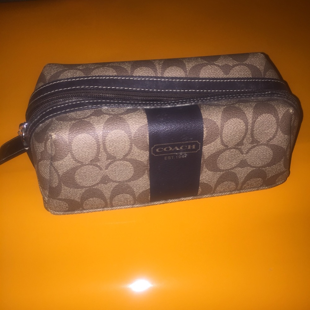 Authentic COACH travel case/make up case