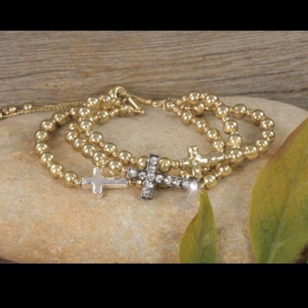 Crosses in Goldtone, Silvertone and Gunmetal  bra.