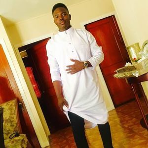 Meet your Posher, Edriss